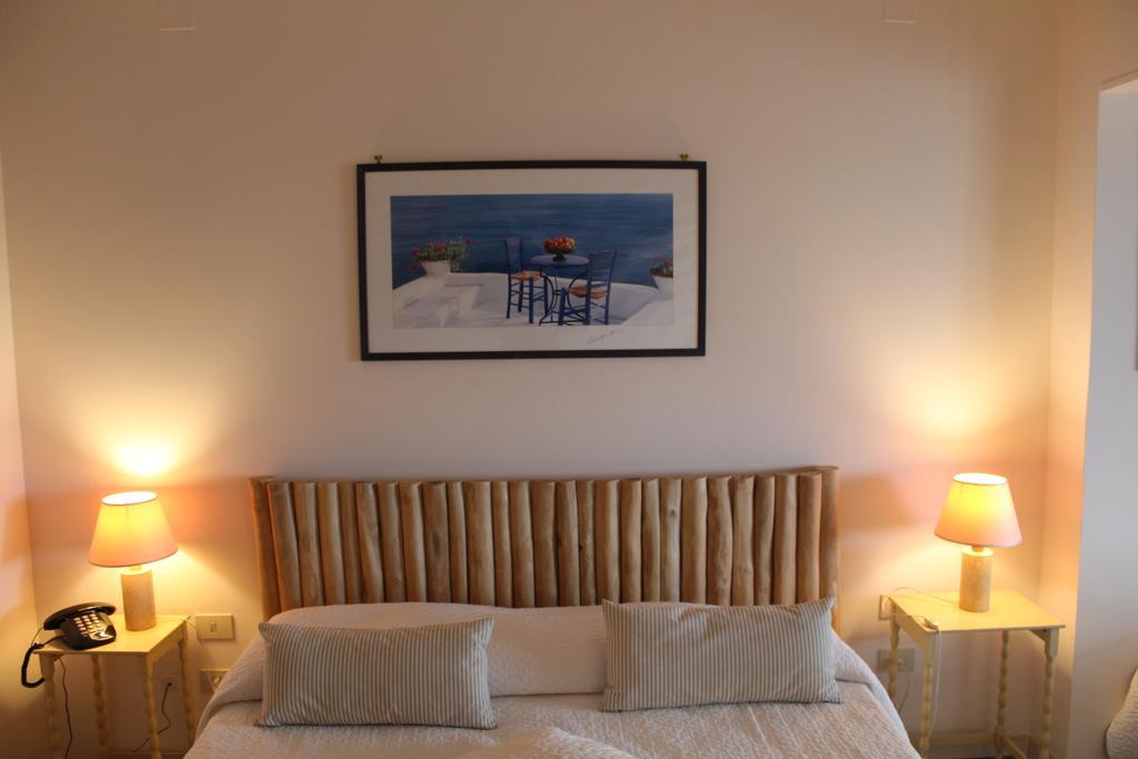 Puntaquattroventi Hotel Ercolano Buitenkant foto